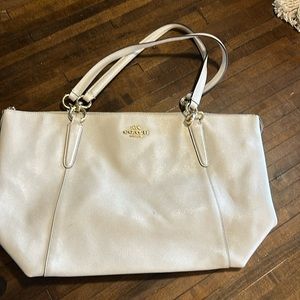 Coach cream leather purse with gold accent